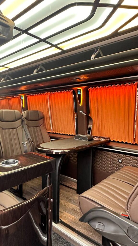 Saloon Sprinter Business